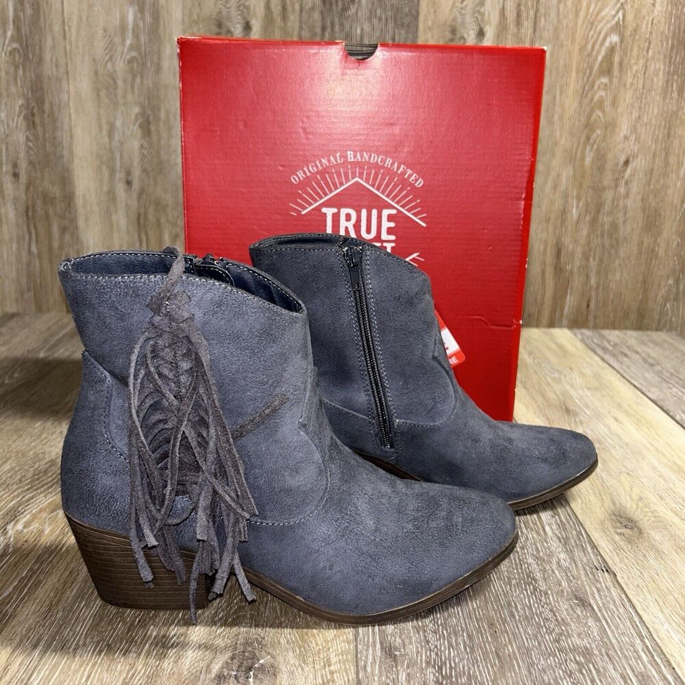 True Craft Women’s US Size 7 Blue Faux Suede Fringe TC Wesley Ankle Boots